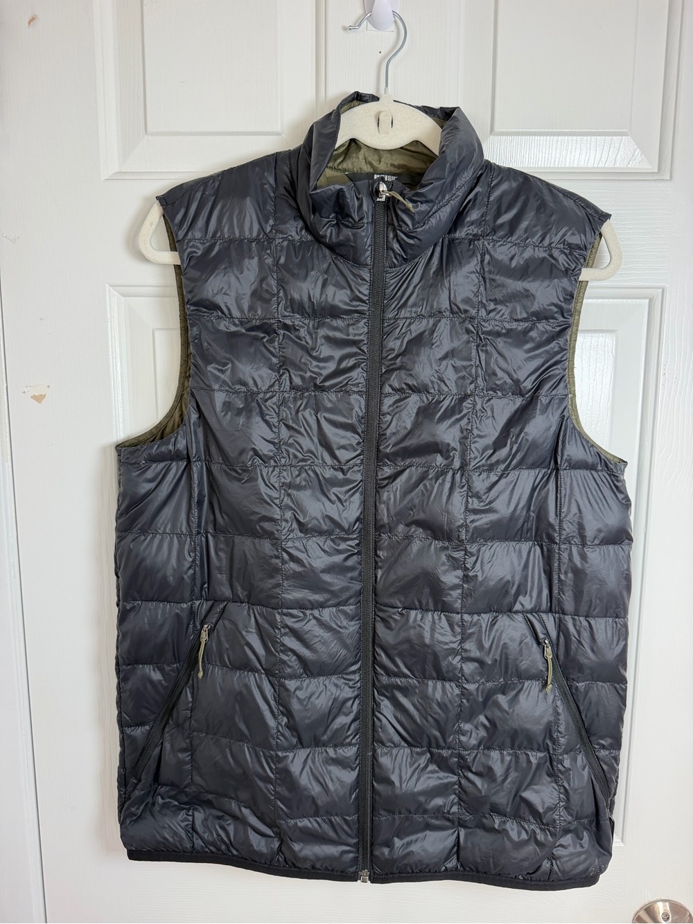 REI Men's Quilted Puffer Vest in Charcoal Gray